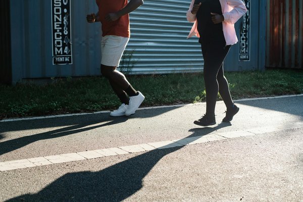 Posture optimale pour la course à pied : guide pour les coureurs